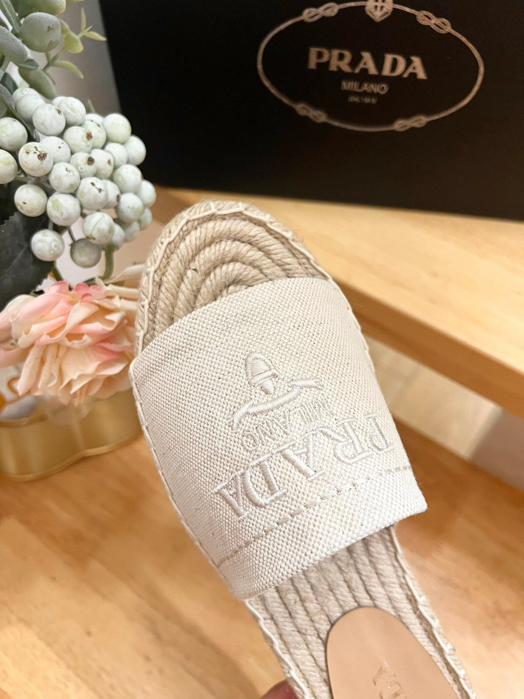 PRADA CROCHET SLIPPERS CREAMY WHITE LINEN FABRIC