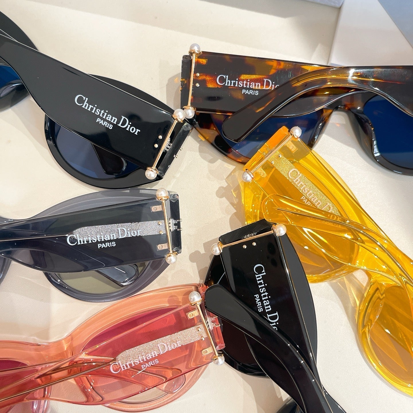 DIOR SIGNATURE SUNGLASS TRIABLE B1F IN ACETATE