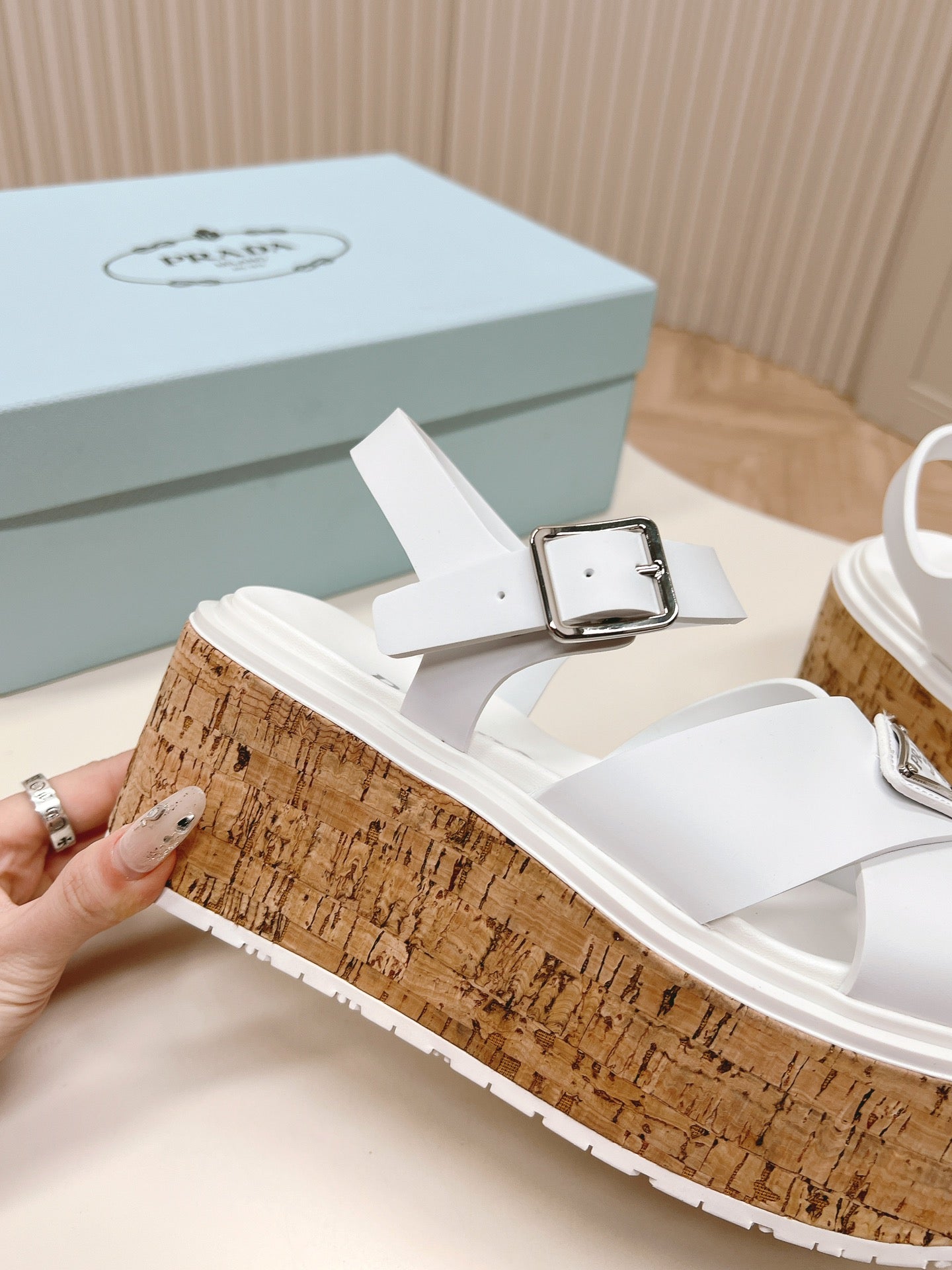 PRADA WEDGE PLATFORM SANLS WHITE CALFSKIN