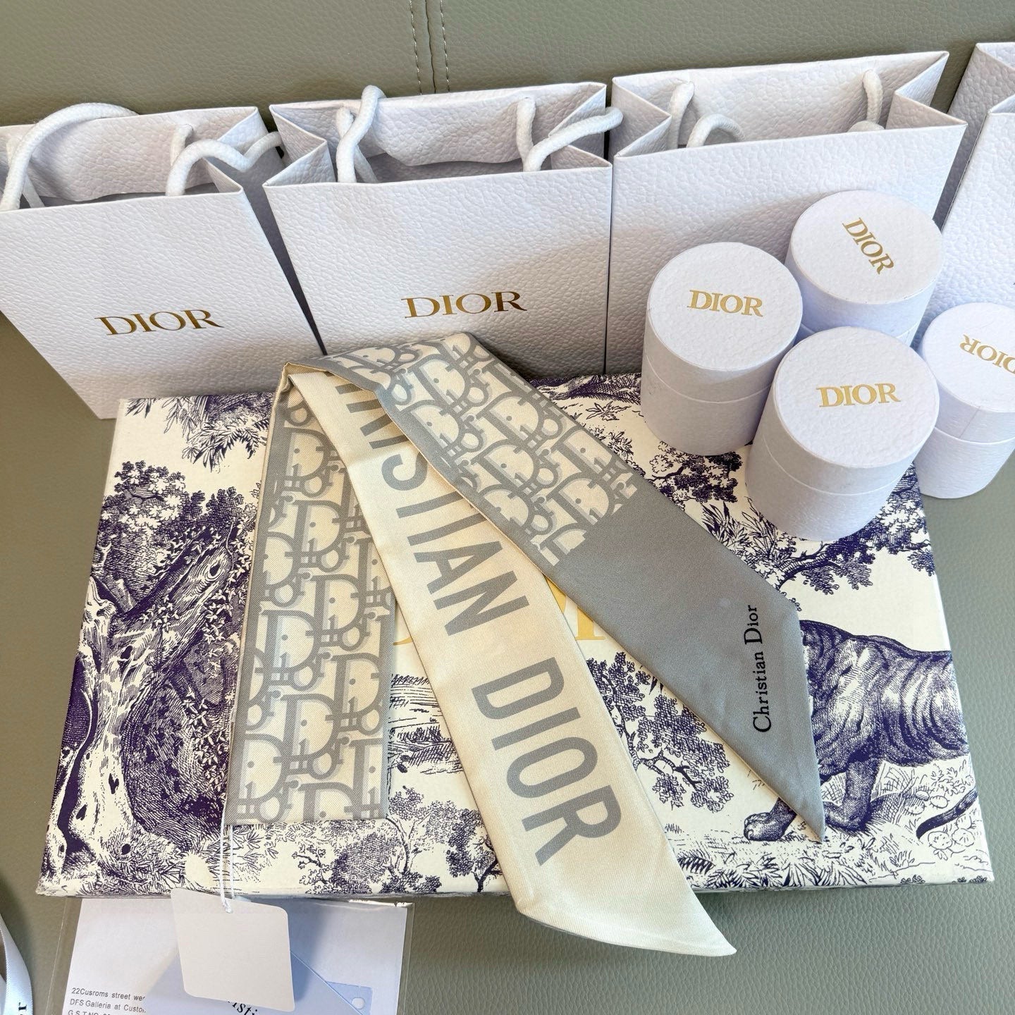 DIOR TWILLY 100 CM IN SILK 714358