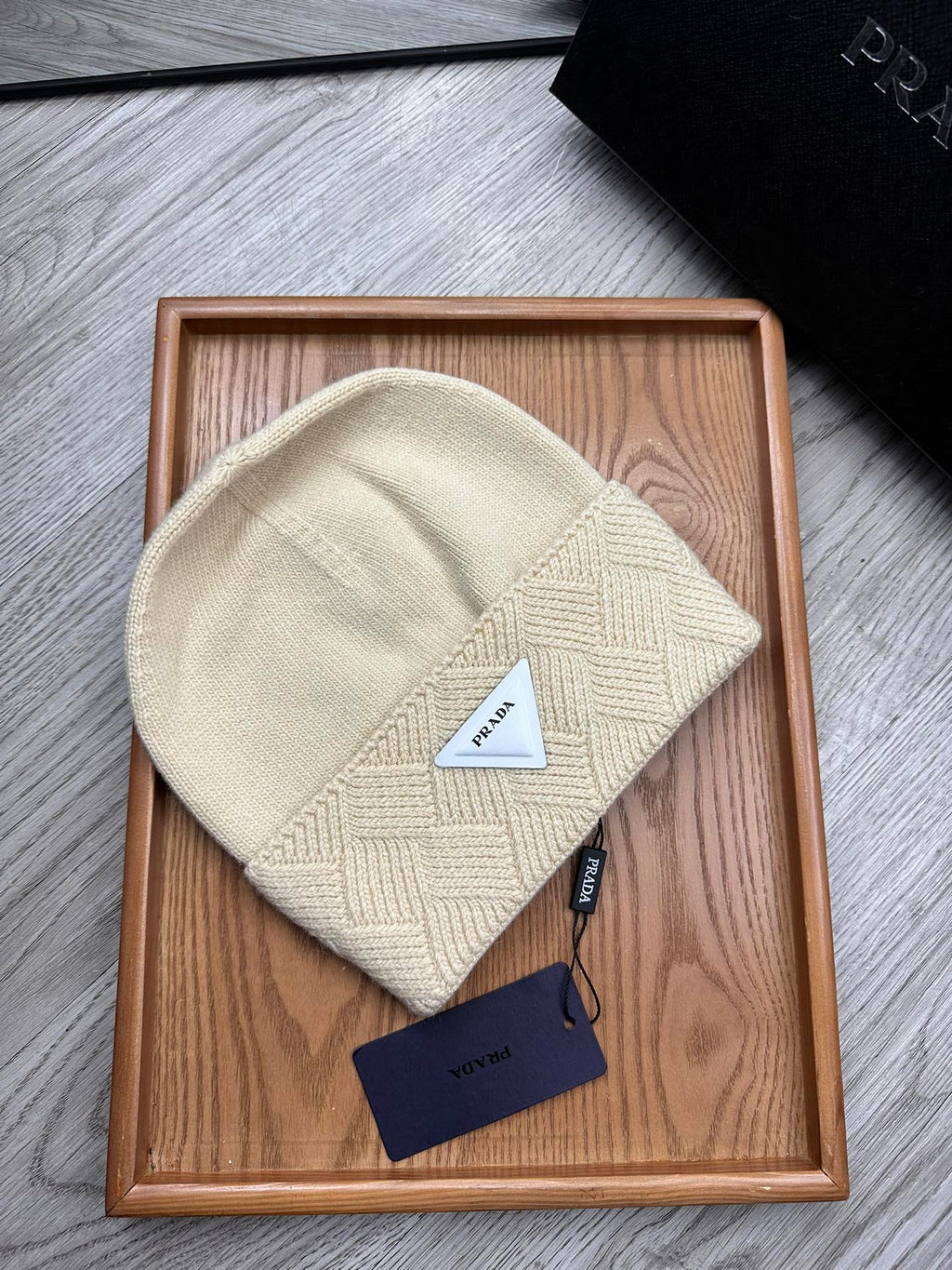 PRADA BEANIE HAT IN BISQUE BEIGE WOOL AND RABBIT FUR 342035