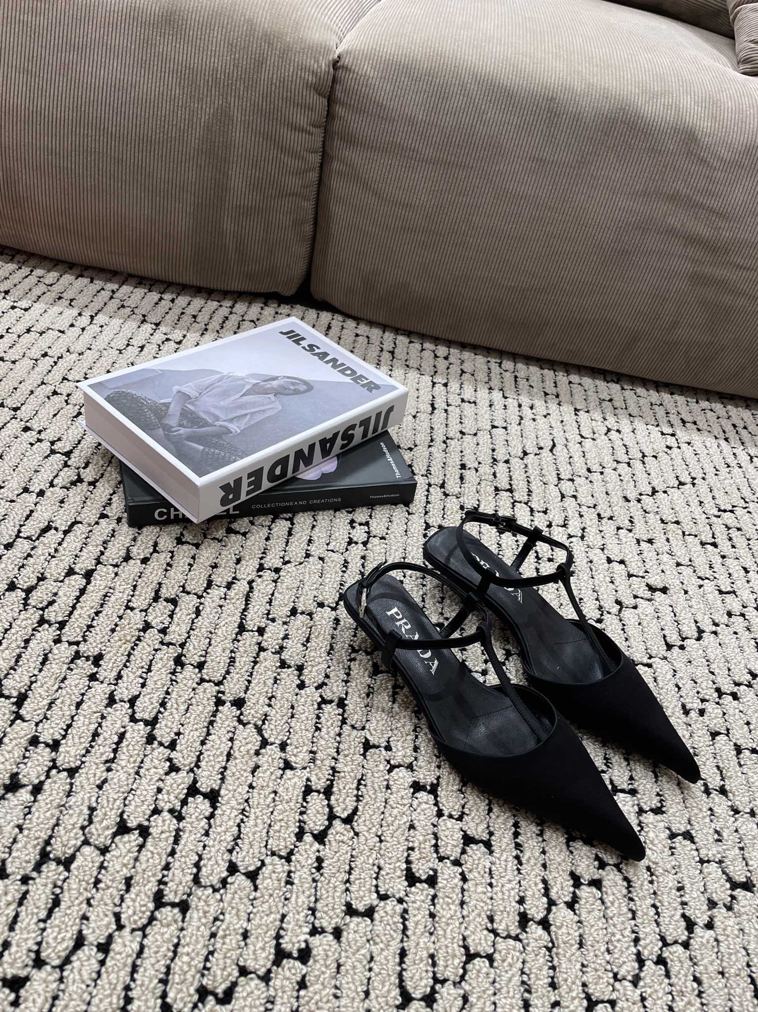 PRADA SATIN SLINGBACK PUMPS BLACK
