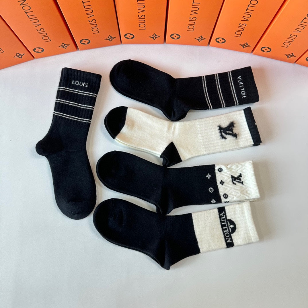 LOUIS VUITTON CREW SOCKS 410991 (1 BOX)