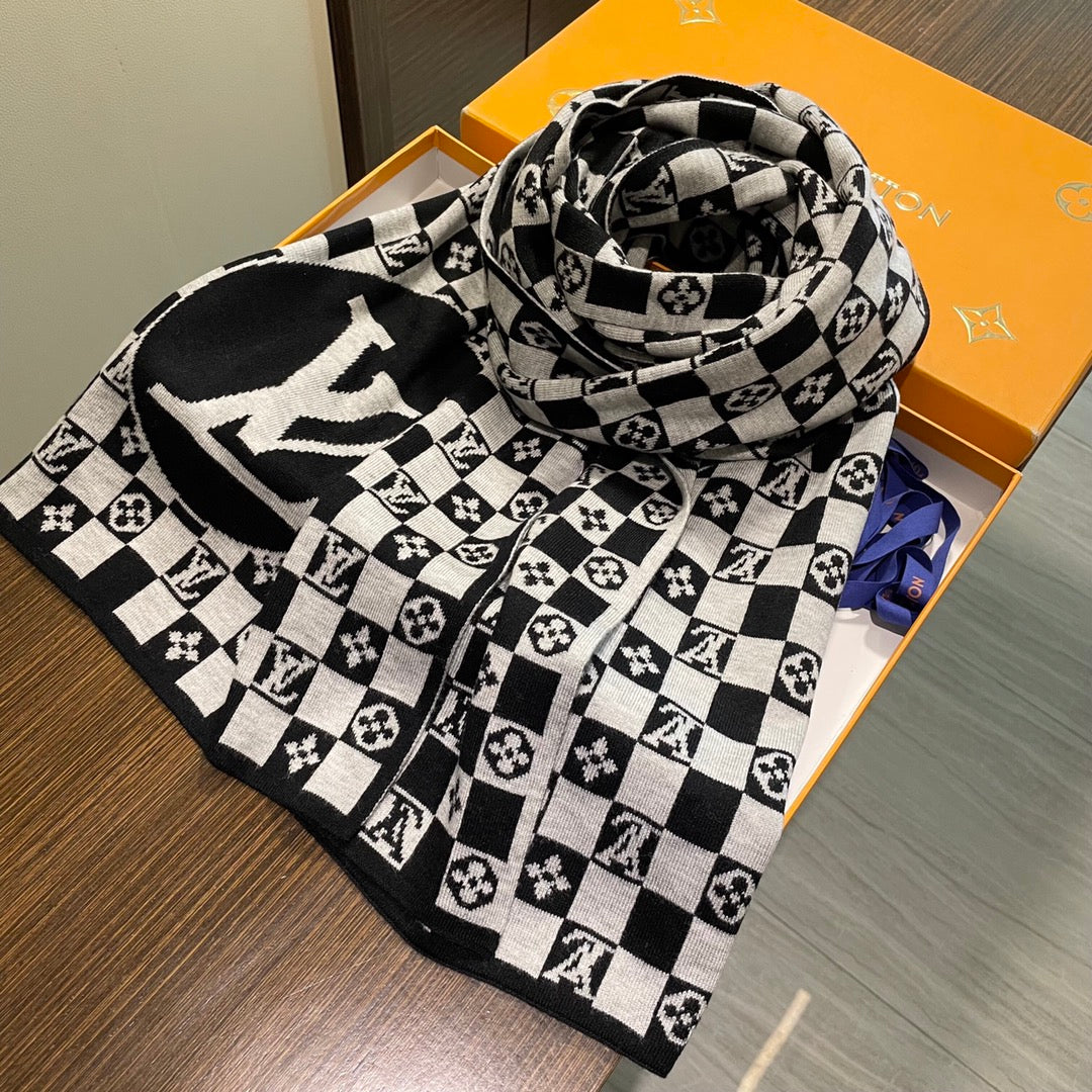 LOUIS VUITTON CLASSIC DAMIER SCARF 200 CM IN BLACK MIX WHITE CASHMERE 389750