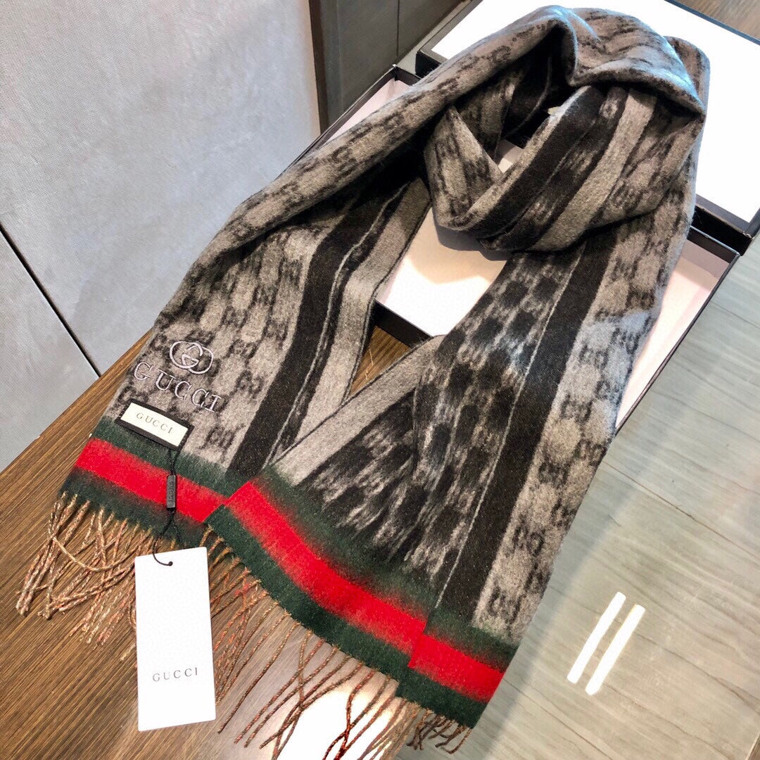 GUCCI SCARF 180 CM IN MONOGRAM MEDIUM BROWN CASHMERE 405327