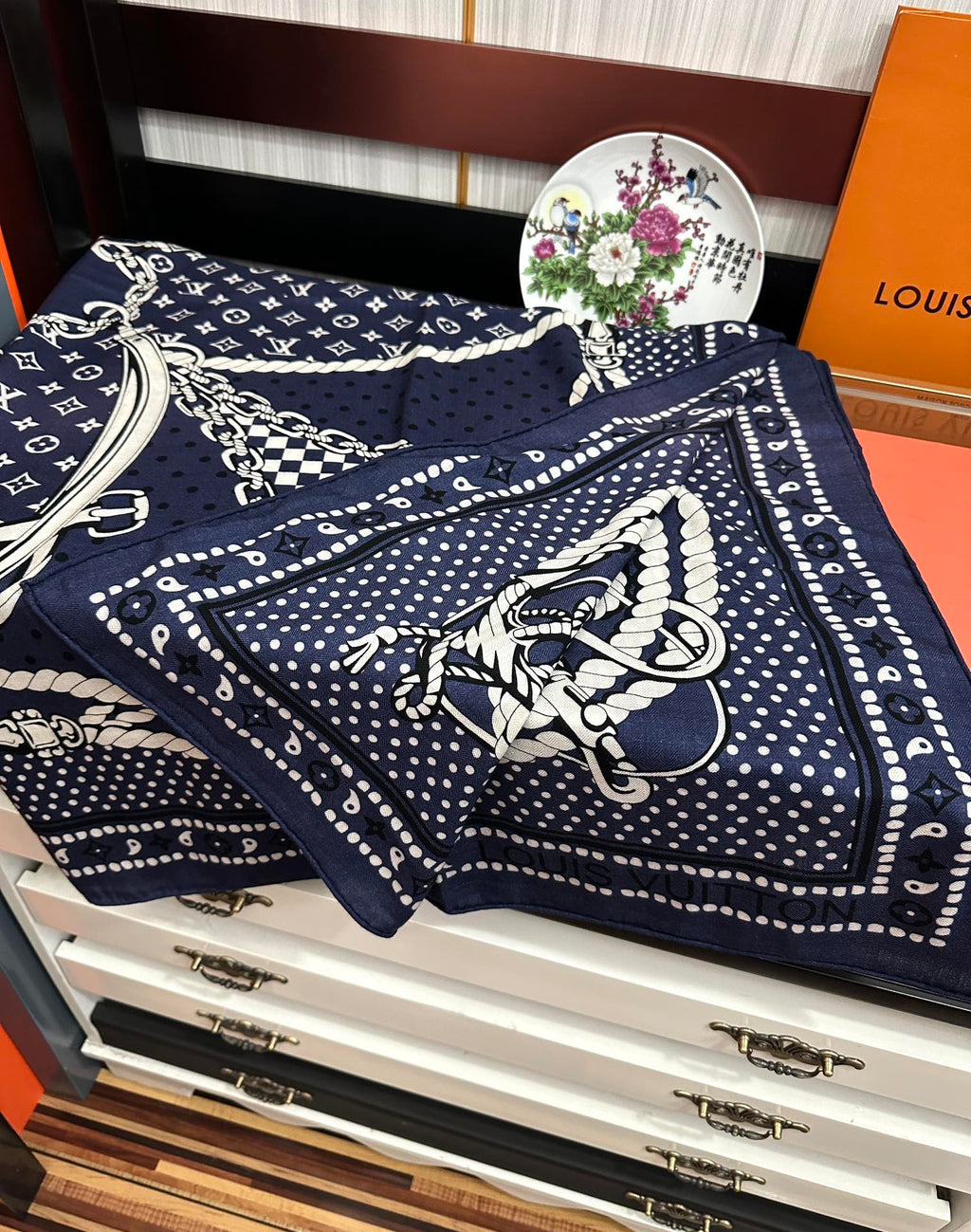 LOUIS VUITTON SAILOR BANDANA SQUARE IN MARINE BLUE SILK SCARF 140 CM