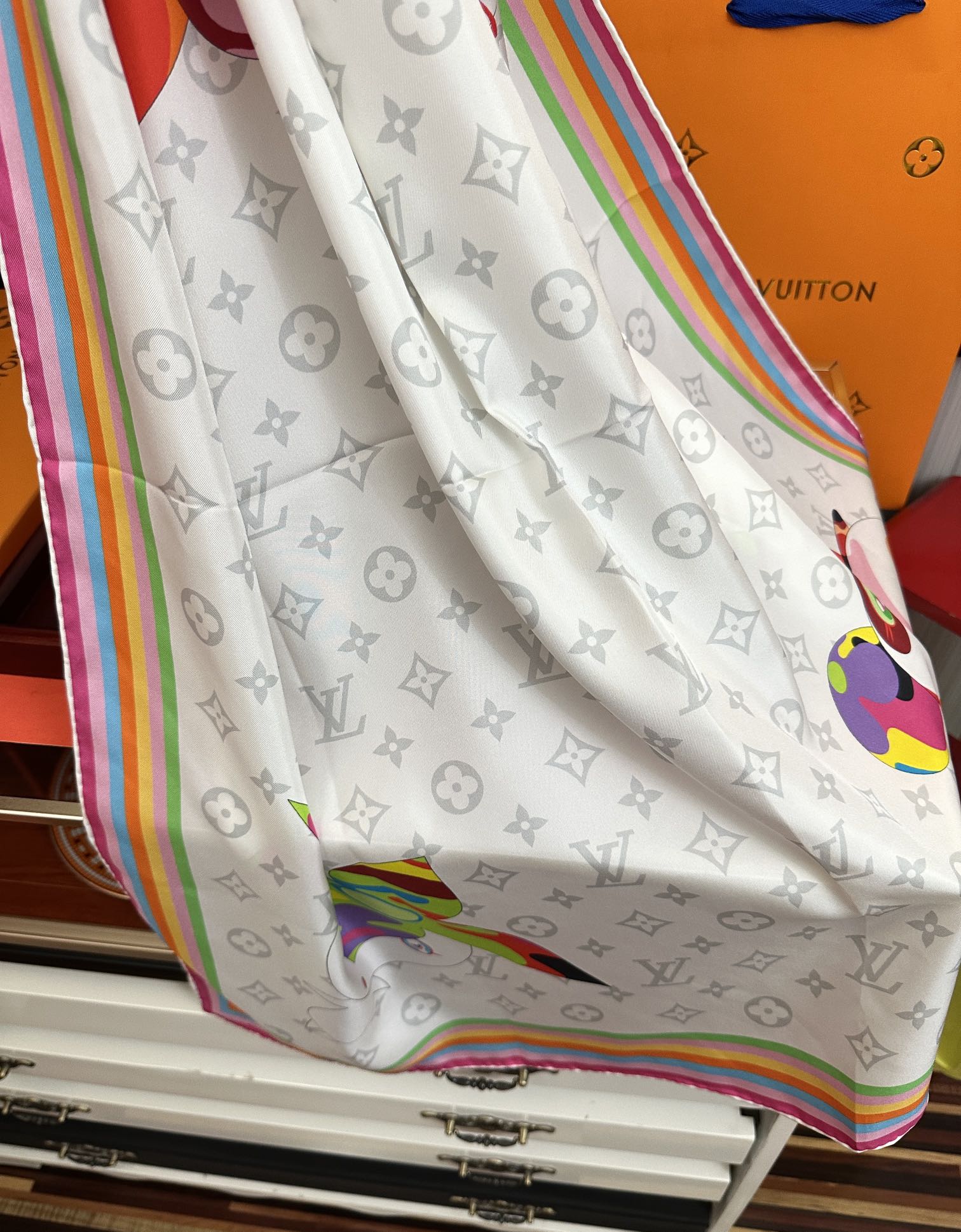 LOUIS VUITTON LV SCARF 90 CM IN SILK 738414
