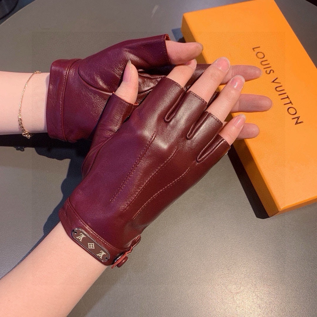 LOUIS VUITTON FINGERLESS GLOVES IN GARNET RED LAMBSKIN 453645