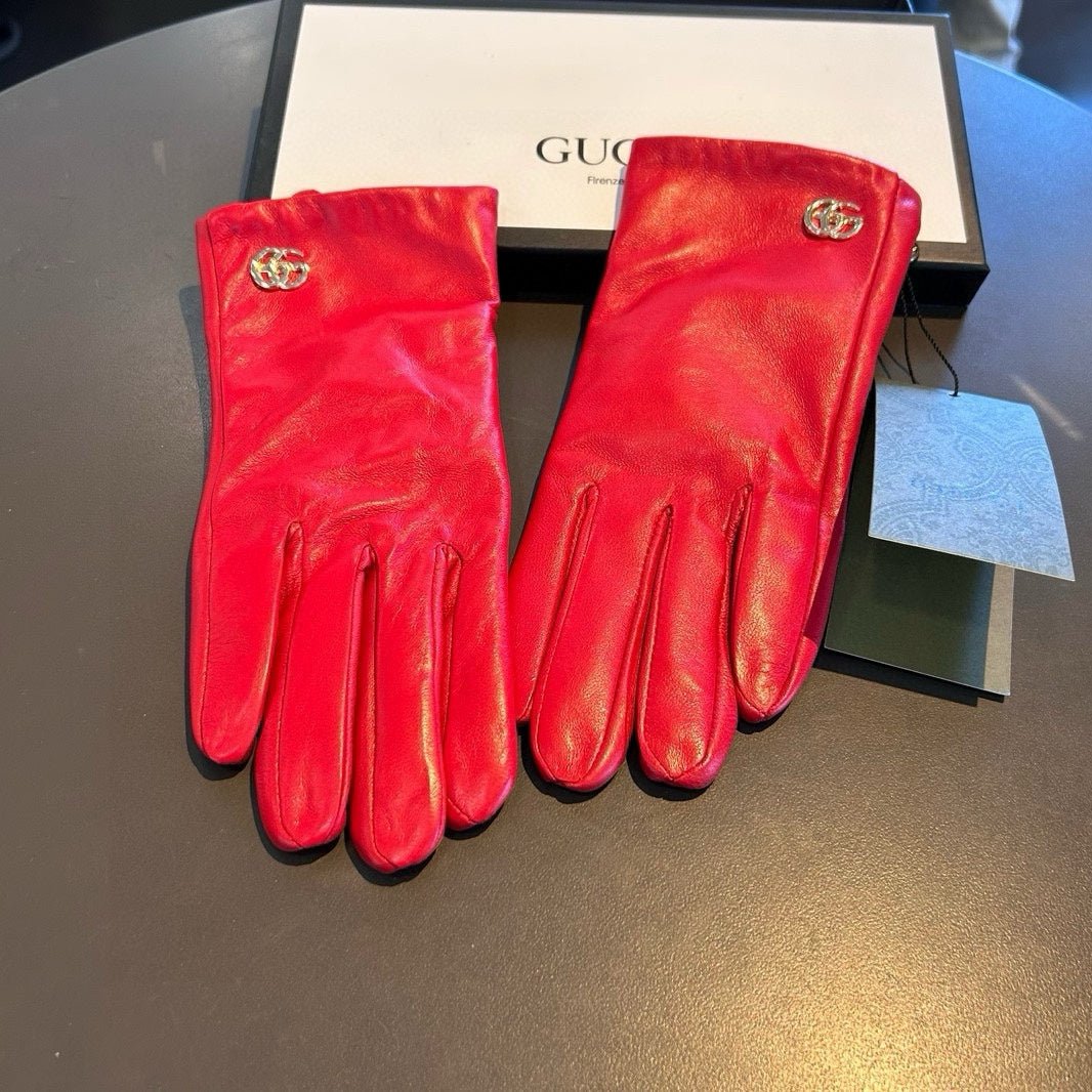 GUCCI TOUCHSCREEN GLOVES IN RED LAMBSKIN AND SHEARLING LINING 463862