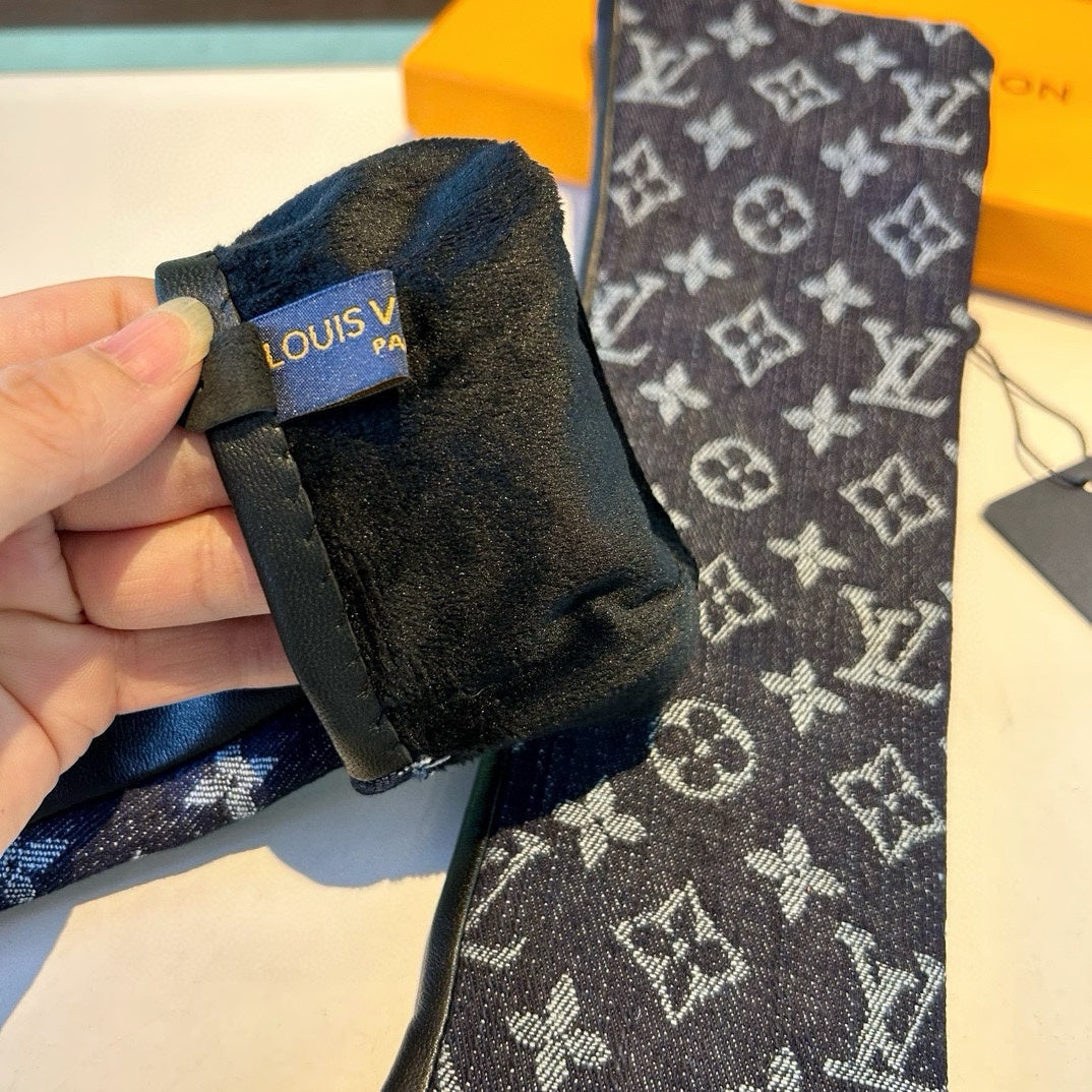 LOUIS VUITTON FINGERLESS LONG GLOVES IN BLACK MONOGRAM DENIM AND LAMBSKIN