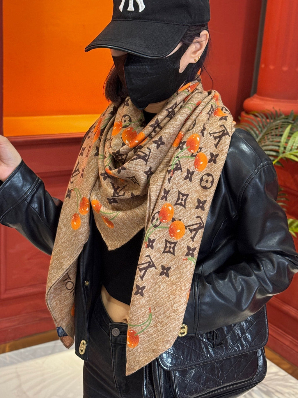 LOUIS VUITTON LV SCARF 140 CM IN WOOL MIX SILK 737264