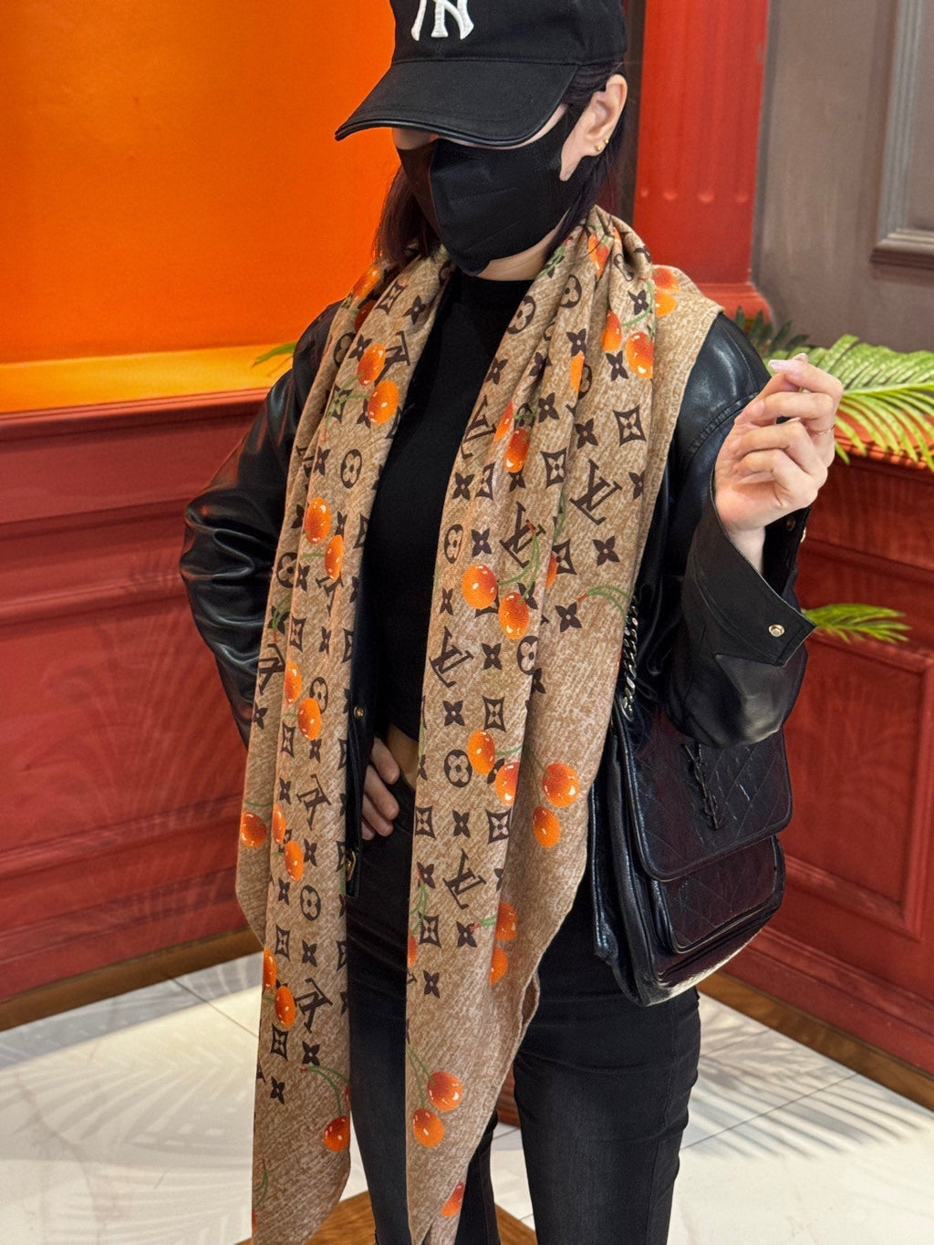 LOUIS VUITTON LV SCARF 140 CM IN WOOL MIX SILK 737264