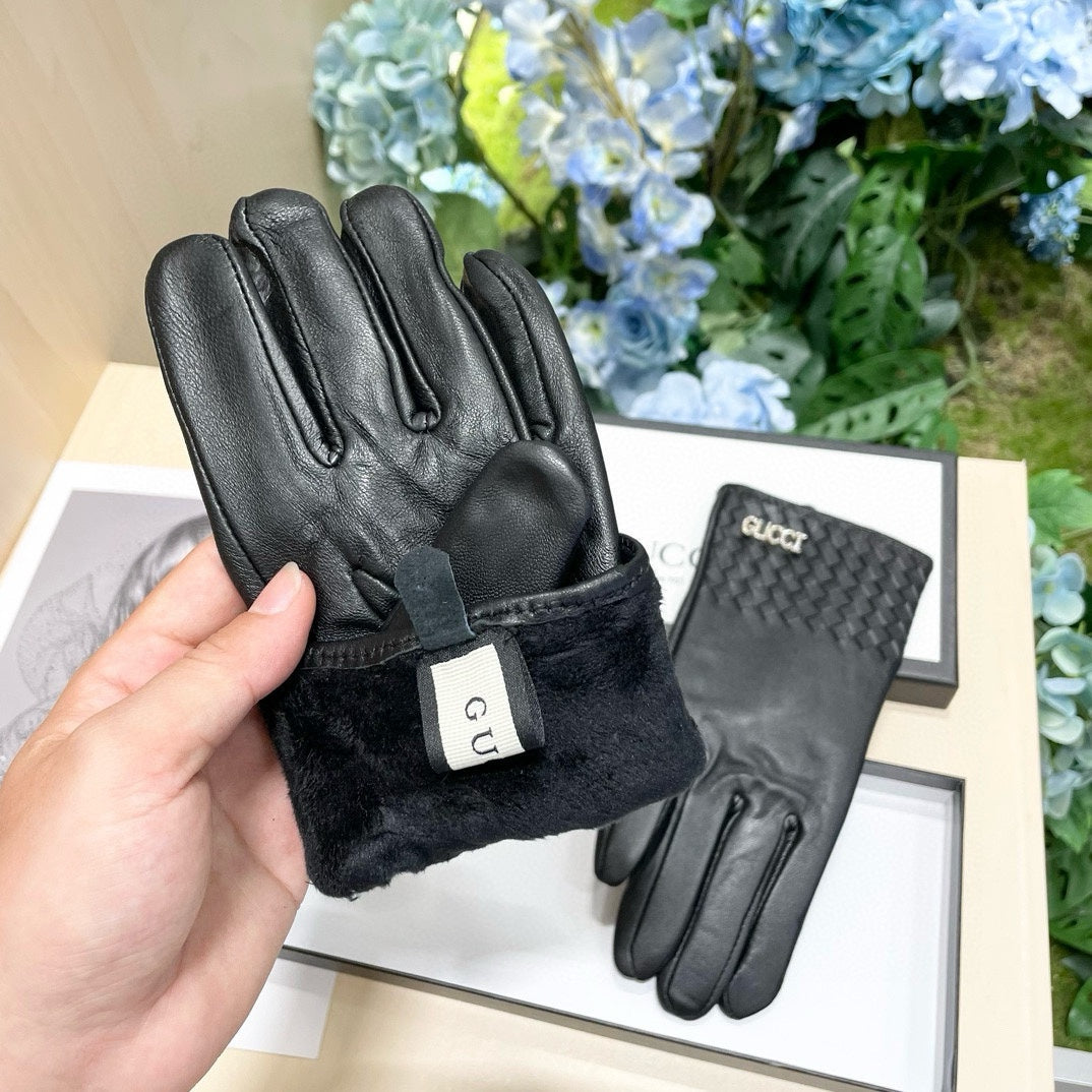 GUCCI GLOVES IN BLACK SHEEPSKIN 456295