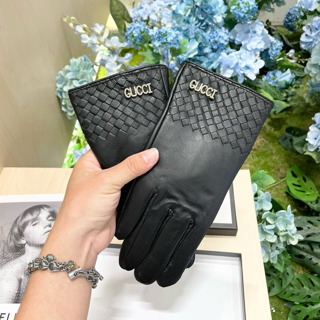 GUCCI GLOVES IN BLACK SHEEPSKIN 456295