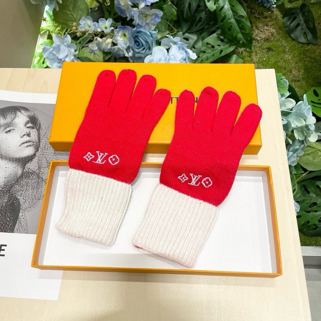 LOUIS VUITTON GLOVES IN CHERRY RED MIX WHITE WOOL 458551