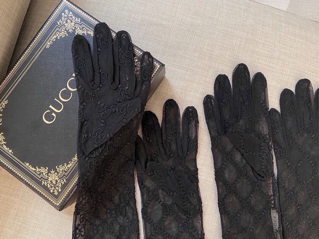 GUCCI EMBROIDERED LACE MESH GLOVES BLACK 462433