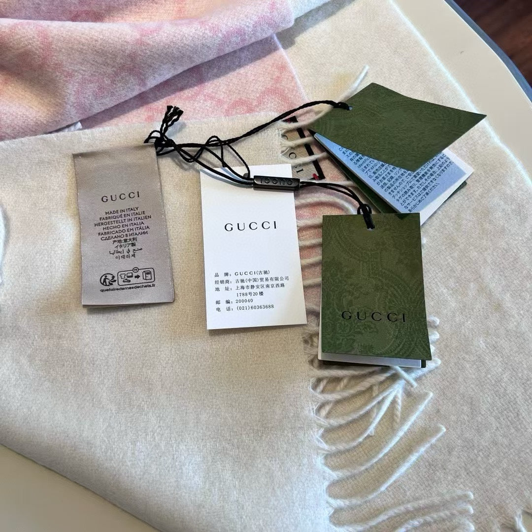 GUCCI SCARF 200 CM LIGHT PINK AND IVORY CASHMERE JACQUARD 405134