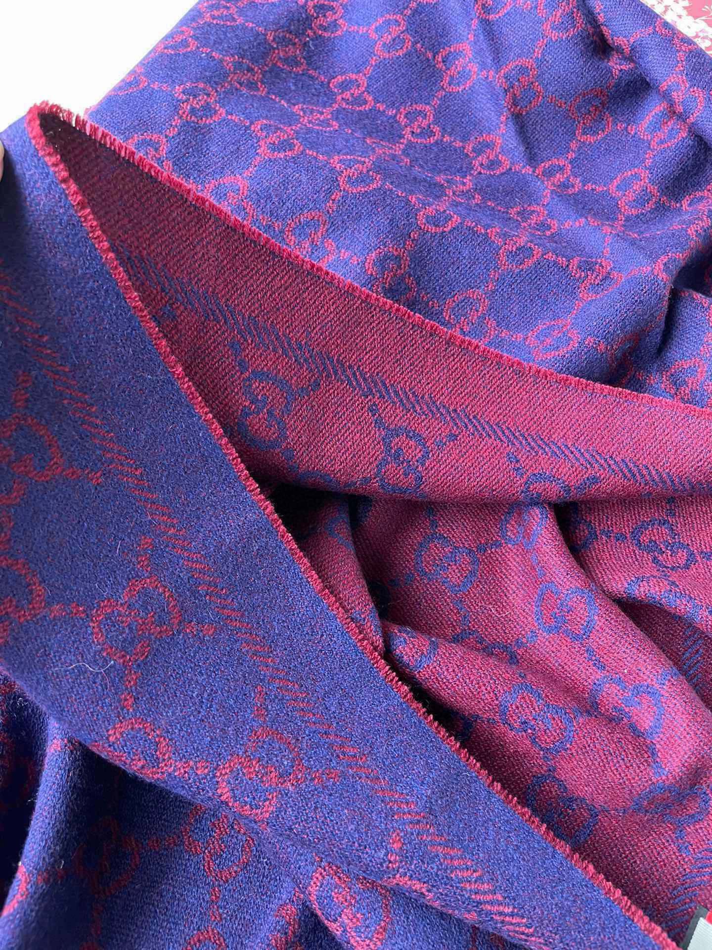 GUCCI SCARF 180 CM IN VIOLET PURPLE PATTERN MONOGRAM WOOL 407526